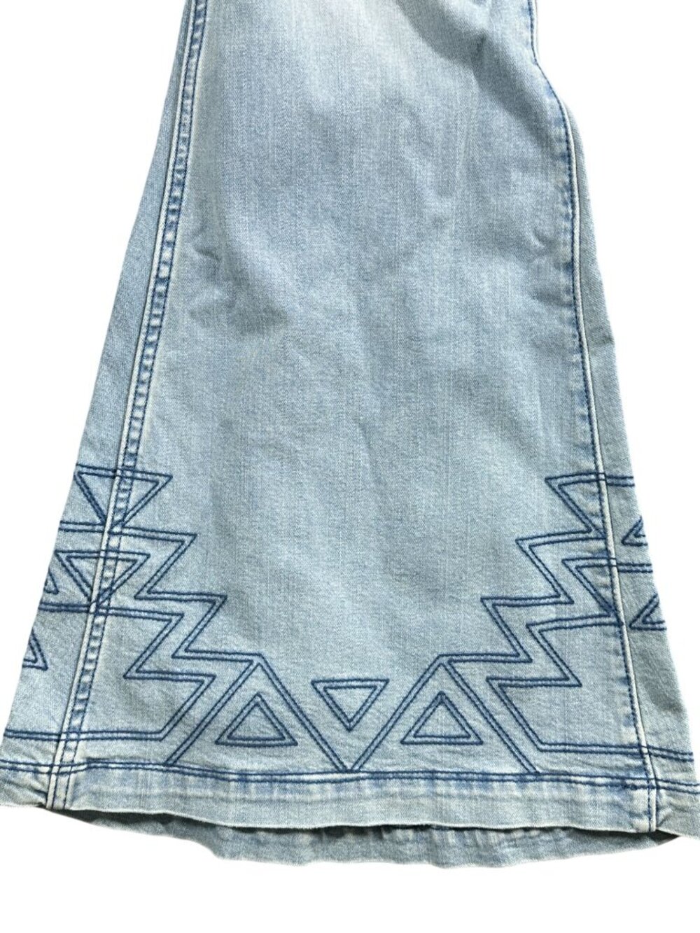 Wrangler Flare Jeans Size 29 x 34 Light Wash Blue Geometric Embroidery Retro - Picture 3 of 10